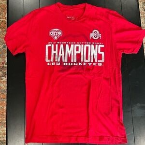 289c Ohio State University Buckeyes (OSU) 2017 Cotton Bowl Champion shirt Medium